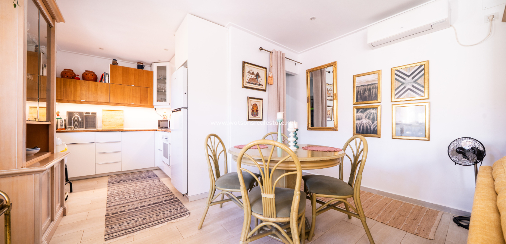 Resale - Radhus - Urb. La Marina