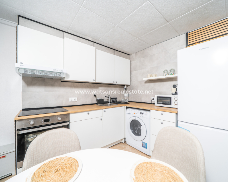 Resale - Radhus - Urb. La Marina