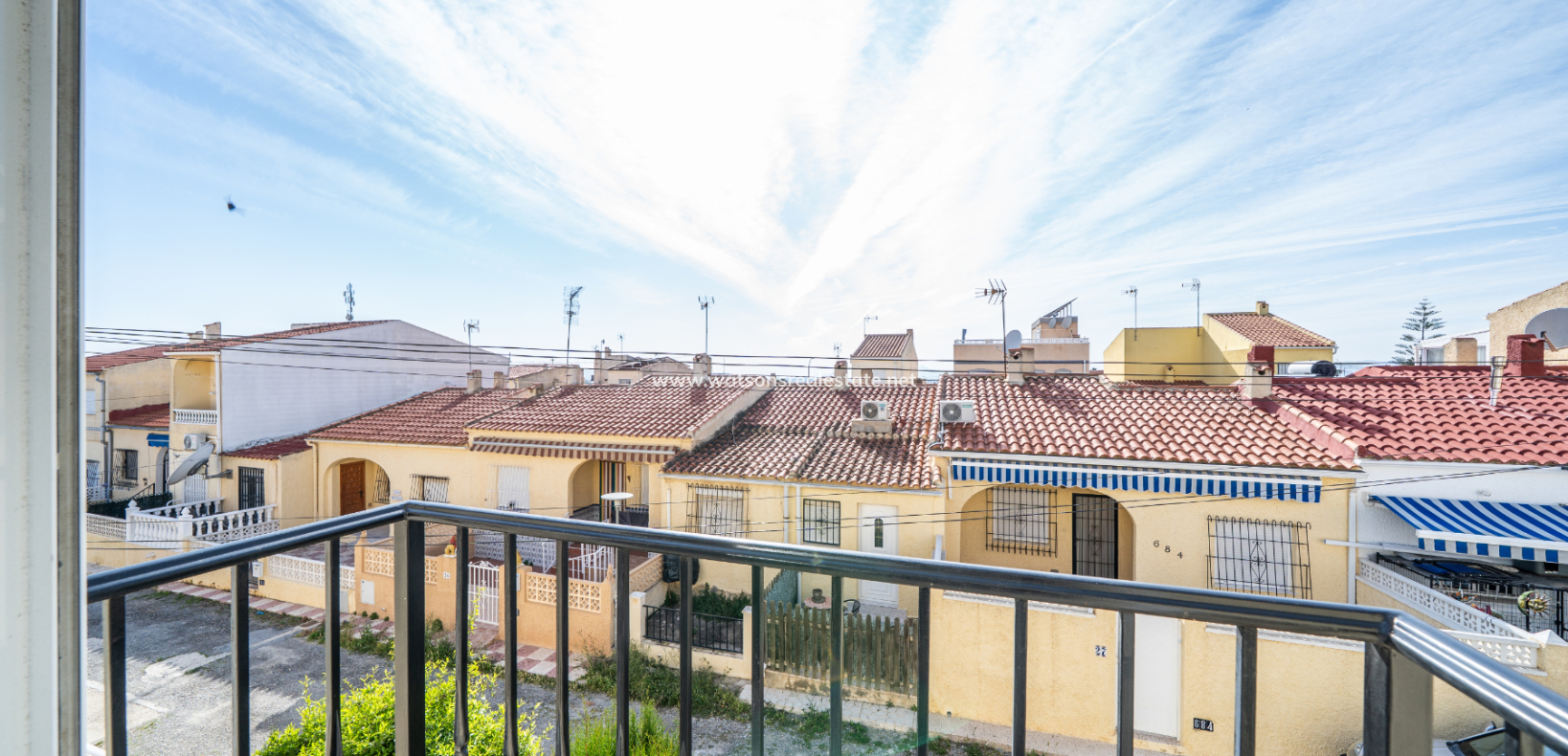 Resale - Radhus - Urb. La Marina