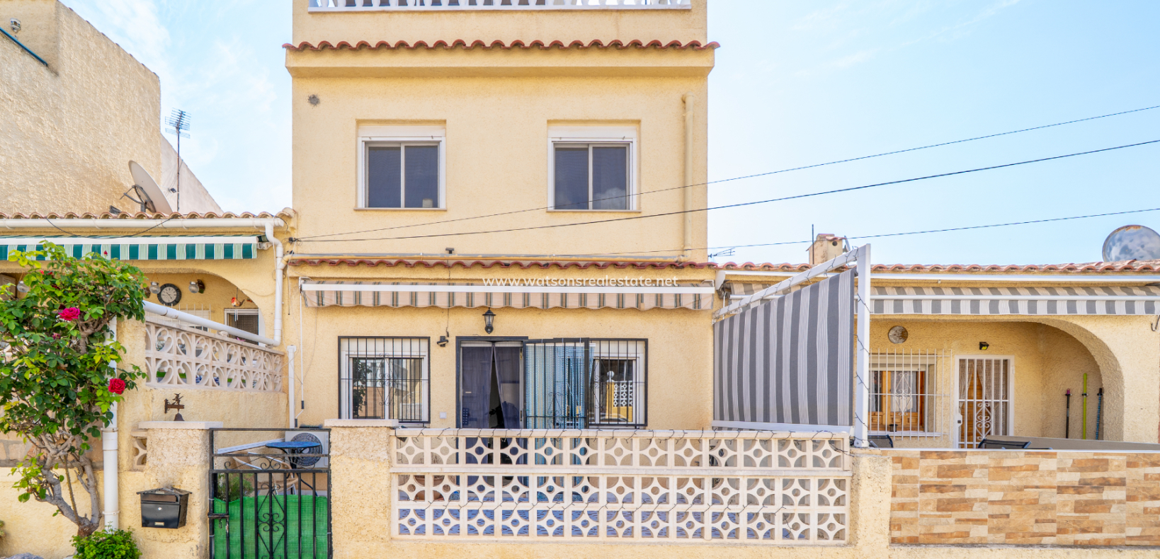 Resale - Radhus - Urb. La Marina