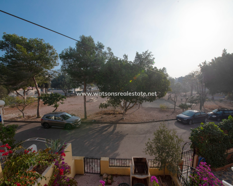 Resale - Reihenhaus - La Marina - Urb. La Marina