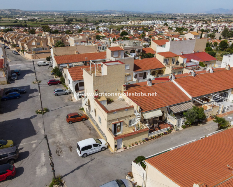 Resale - Reihenhaus - La Marina - Urb. La Marina