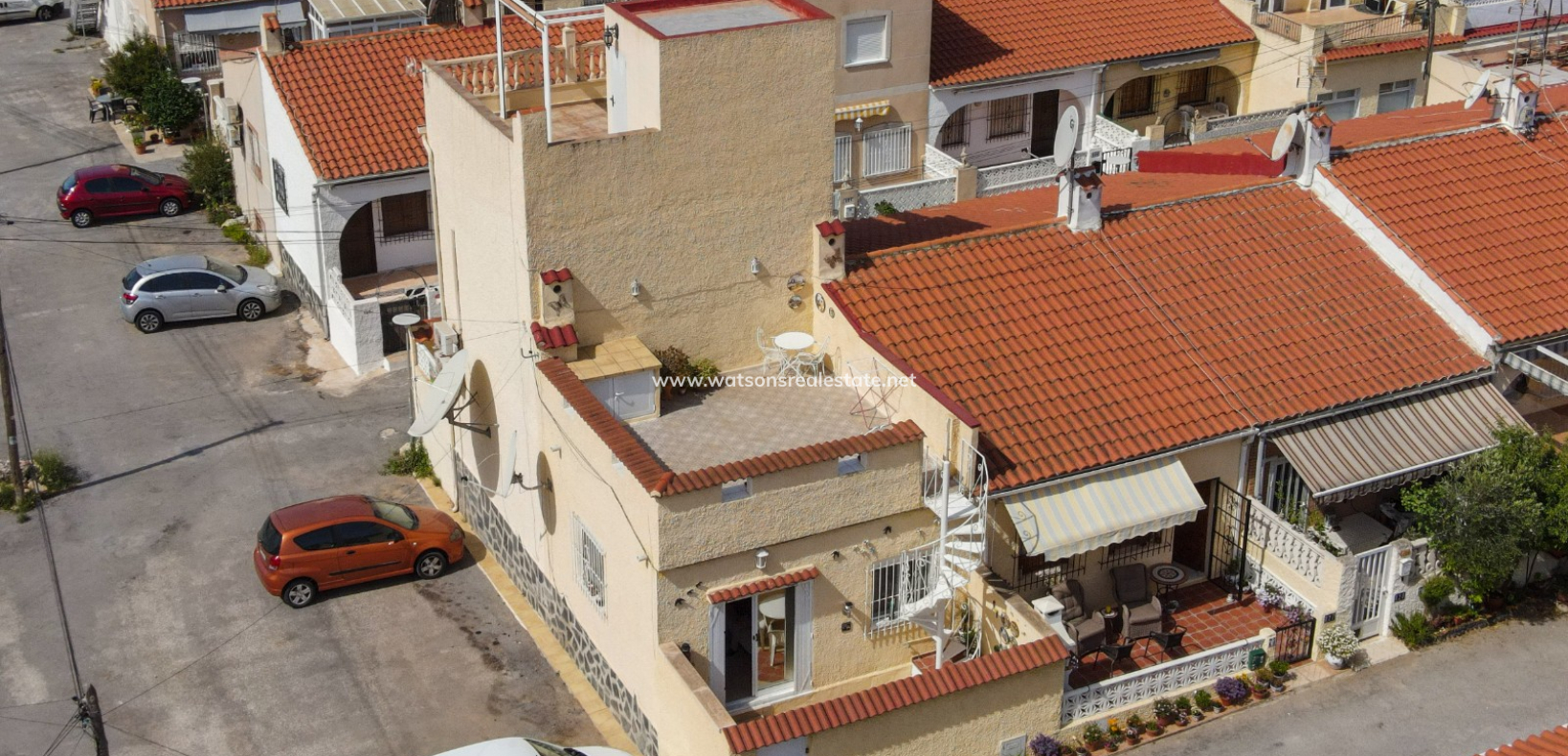 Resale - Reihenhaus - La Marina - Urb. La Marina