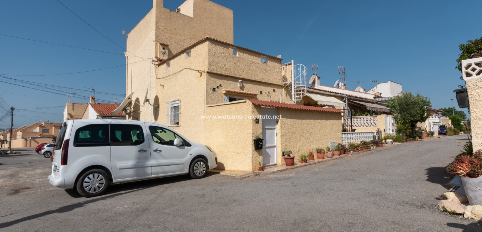 Resale - Reihenhaus - La Marina - Urb. La Marina