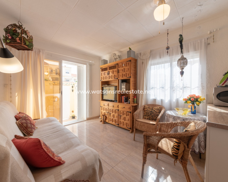 Resale - Reihenhaus - La Marina - Urb. La Marina