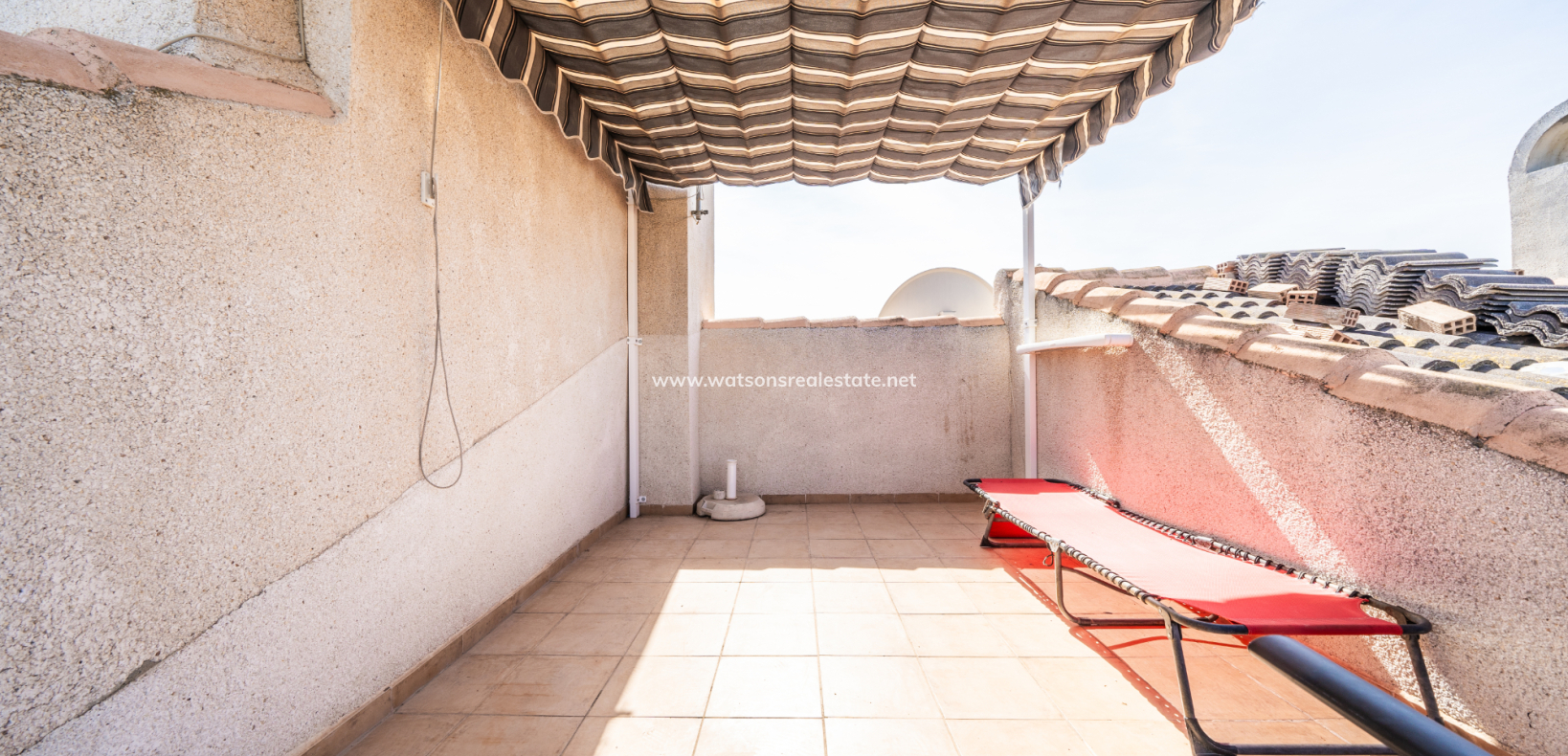 Resale - Reihenhaus - Urb. El Oasis - La Marina