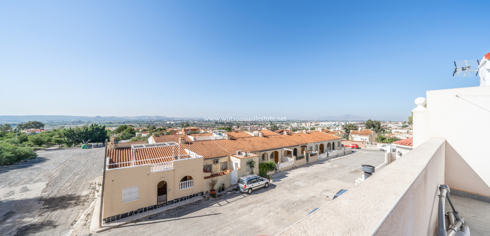 Resale - Reihenhaus - Urb. La Marina