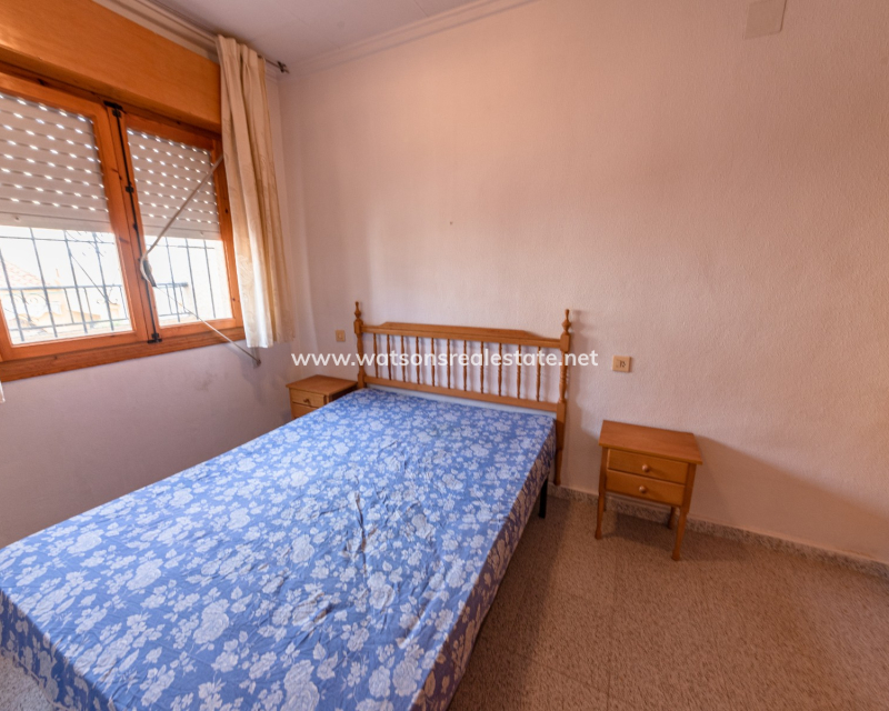 Resale - Reihenhaus - Urb. La Marina