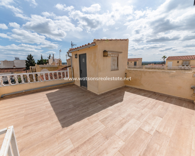 Resale - Reihenhaus - Urb. La Marina