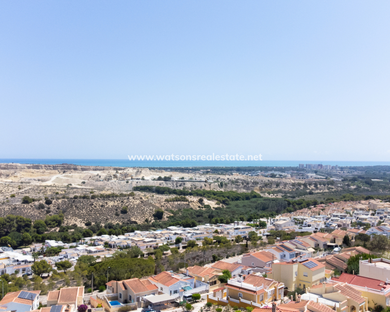Resale - Reihenhaus - Urb. La Marina