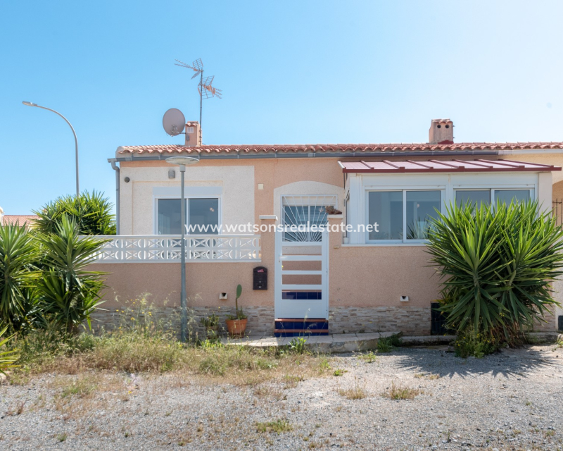 Resale - Reihenhaus - Urb. La Marina