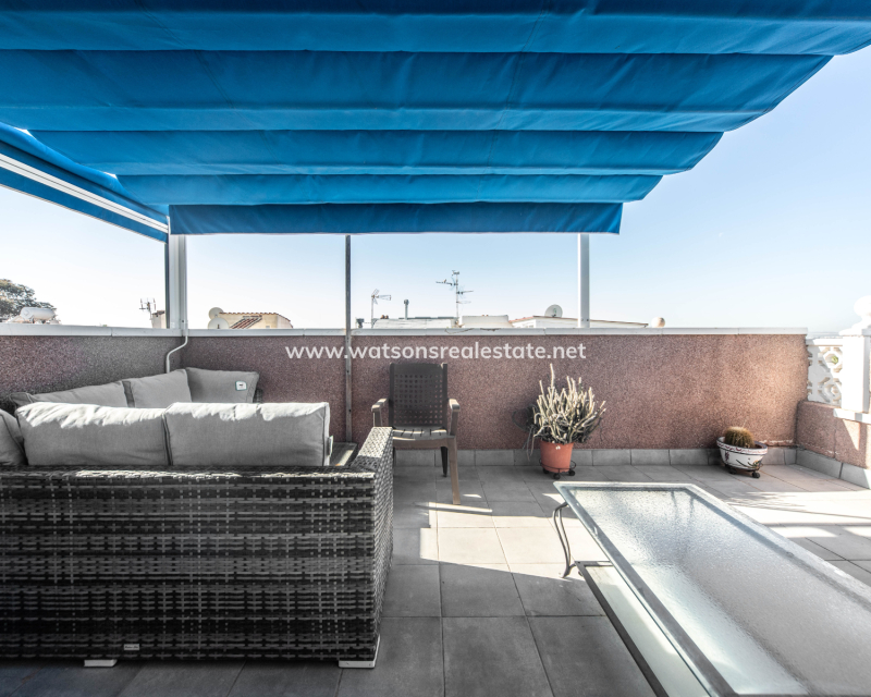 Resale - Reihenhaus - Urb. La Marina