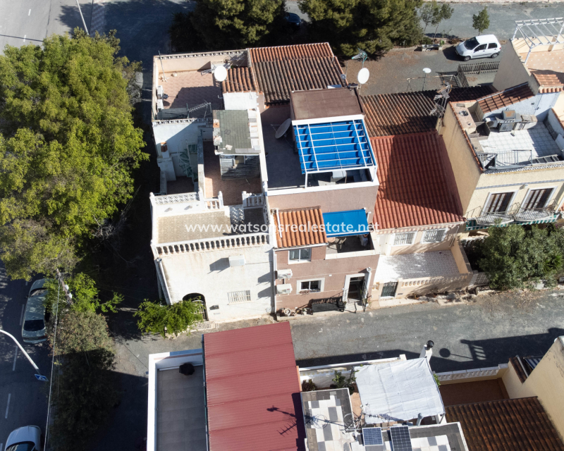 Resale - Reihenhaus - Urb. La Marina