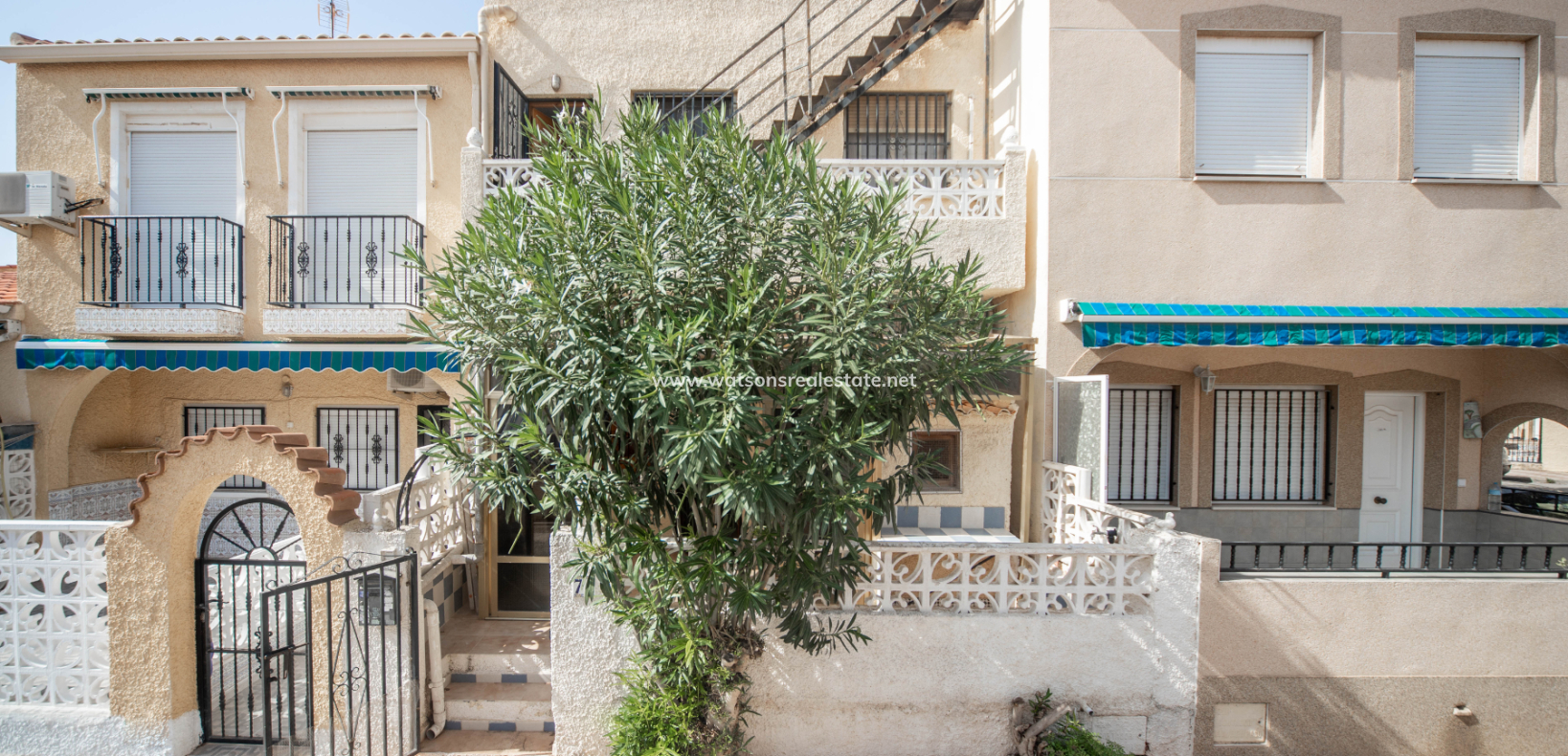 Resale - Reihenhaus - Urb. La Marina