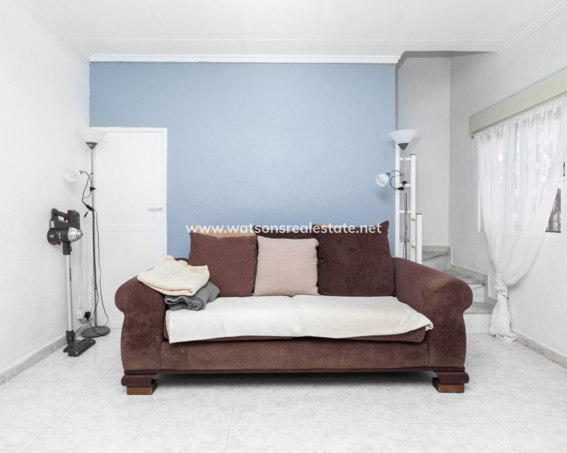 Resale - Reihenhaus - Urb. La Marina