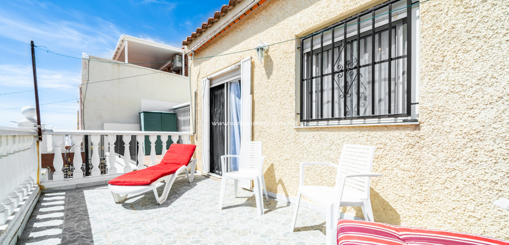 Resale - Reihenhaus - Urb. La Marina