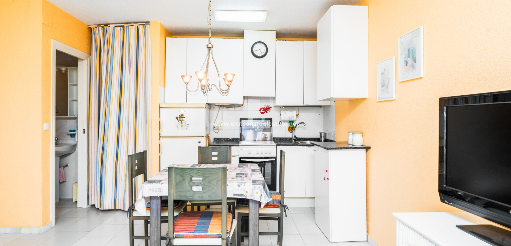 Resale - Reihenhaus - Urb. La Marina