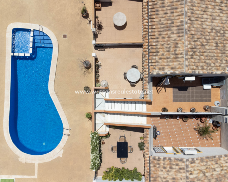 Resale - Reihenhaus - Urb. La Marina