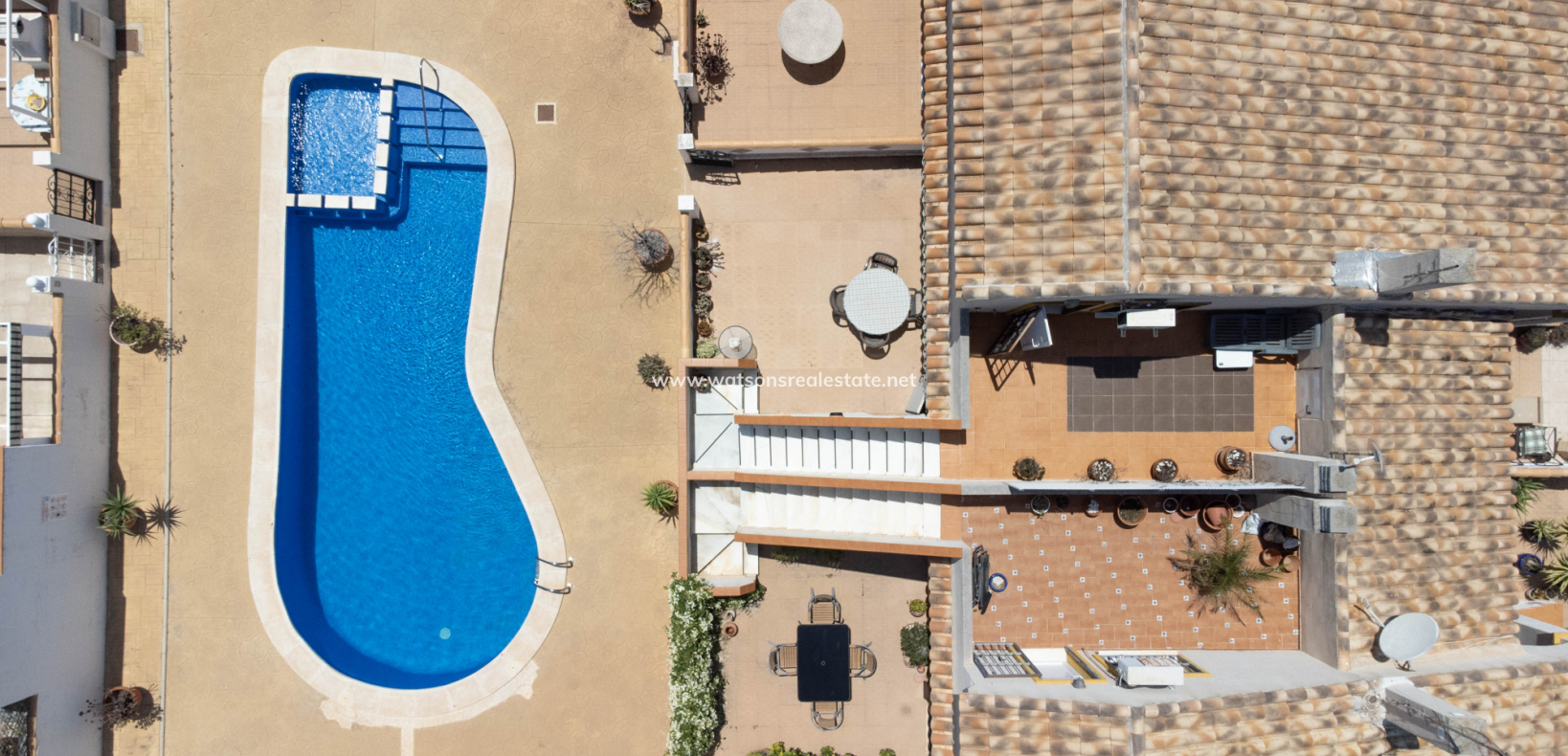 Resale - Reihenhaus - Urb. La Marina