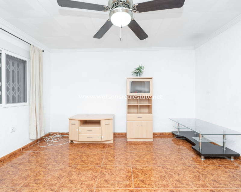 Resale - Reihenhaus - Urb. La Marina