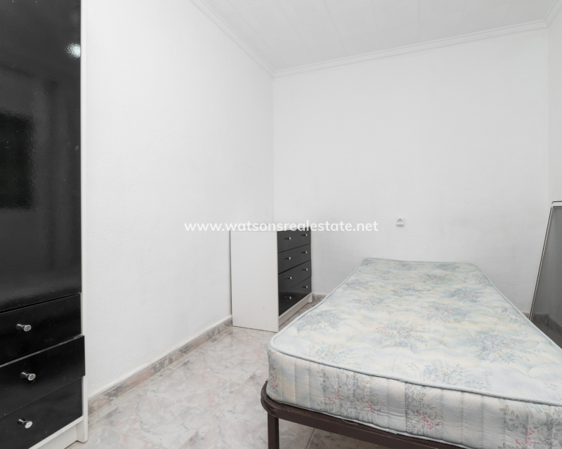 Resale - Reihenhaus - Urb. La Marina