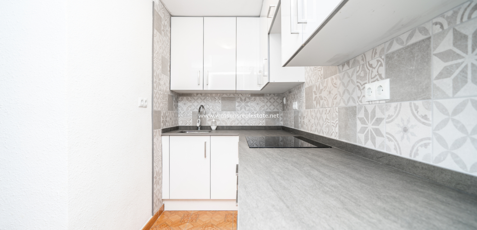 Resale - Reihenhaus - Urb. La Marina