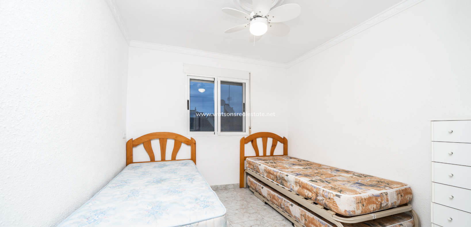 Resale - Reihenhaus - Urb. La Marina