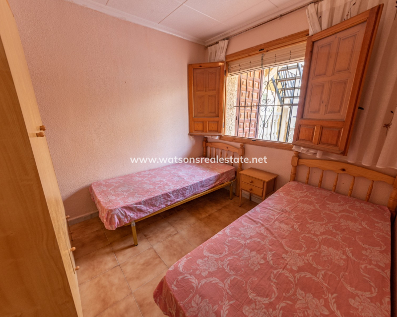 Resale - Reihenhaus - Urb. La Marina