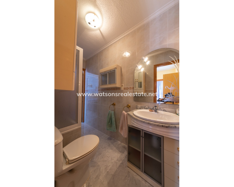 Resale - Reihenhaus - Urb. La Marina