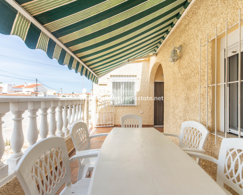 Resale - Reihenhaus - Urb. La Marina