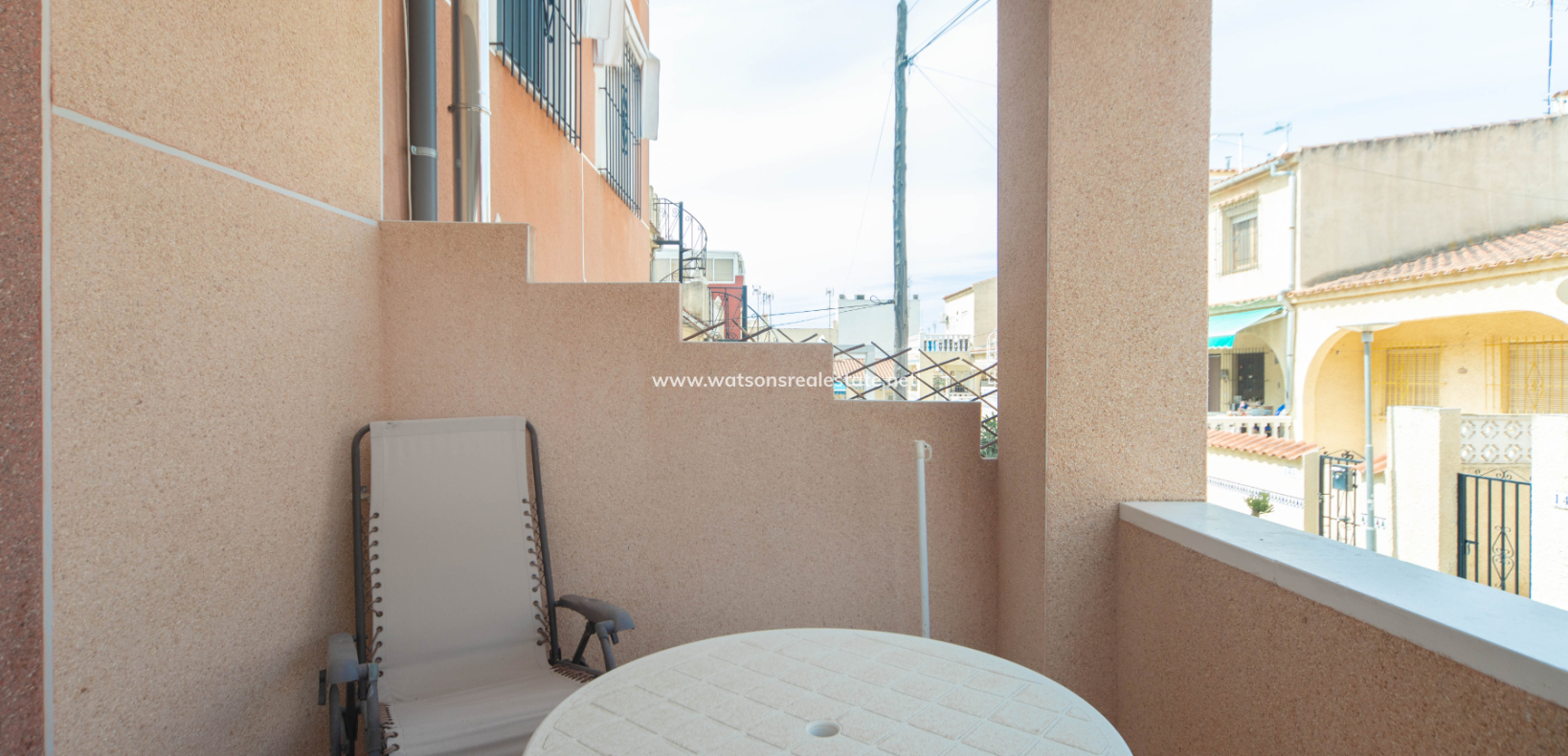 Resale - Reihenhaus - Urb. La Marina