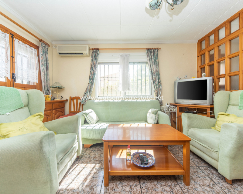 Resale - Reihenhaus - Urb. La Marina