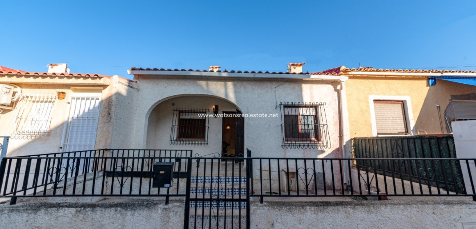 Resale - Reihenhaus - Urb. La Marina