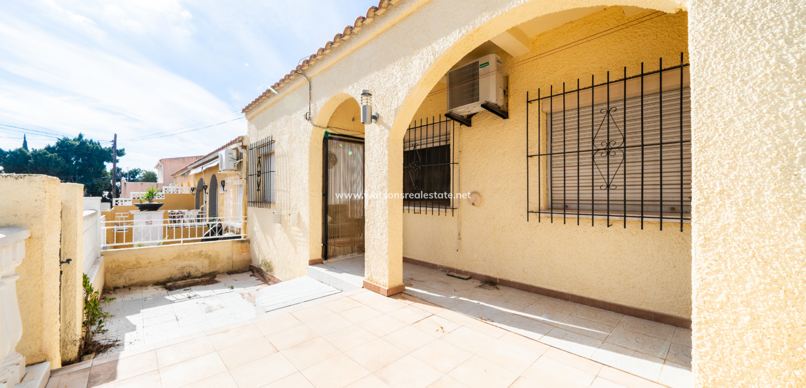 Resale - Reihenhaus - Urb. La Marina