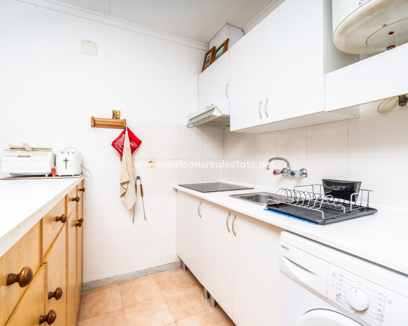 Resale - Reihenhaus - Urb. La Marina