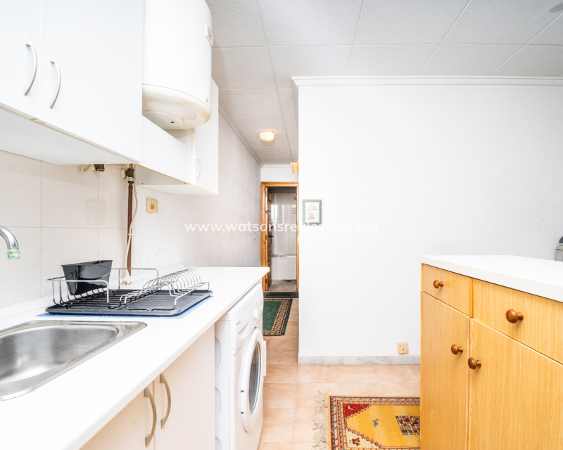 Resale - Reihenhaus - Urb. La Marina