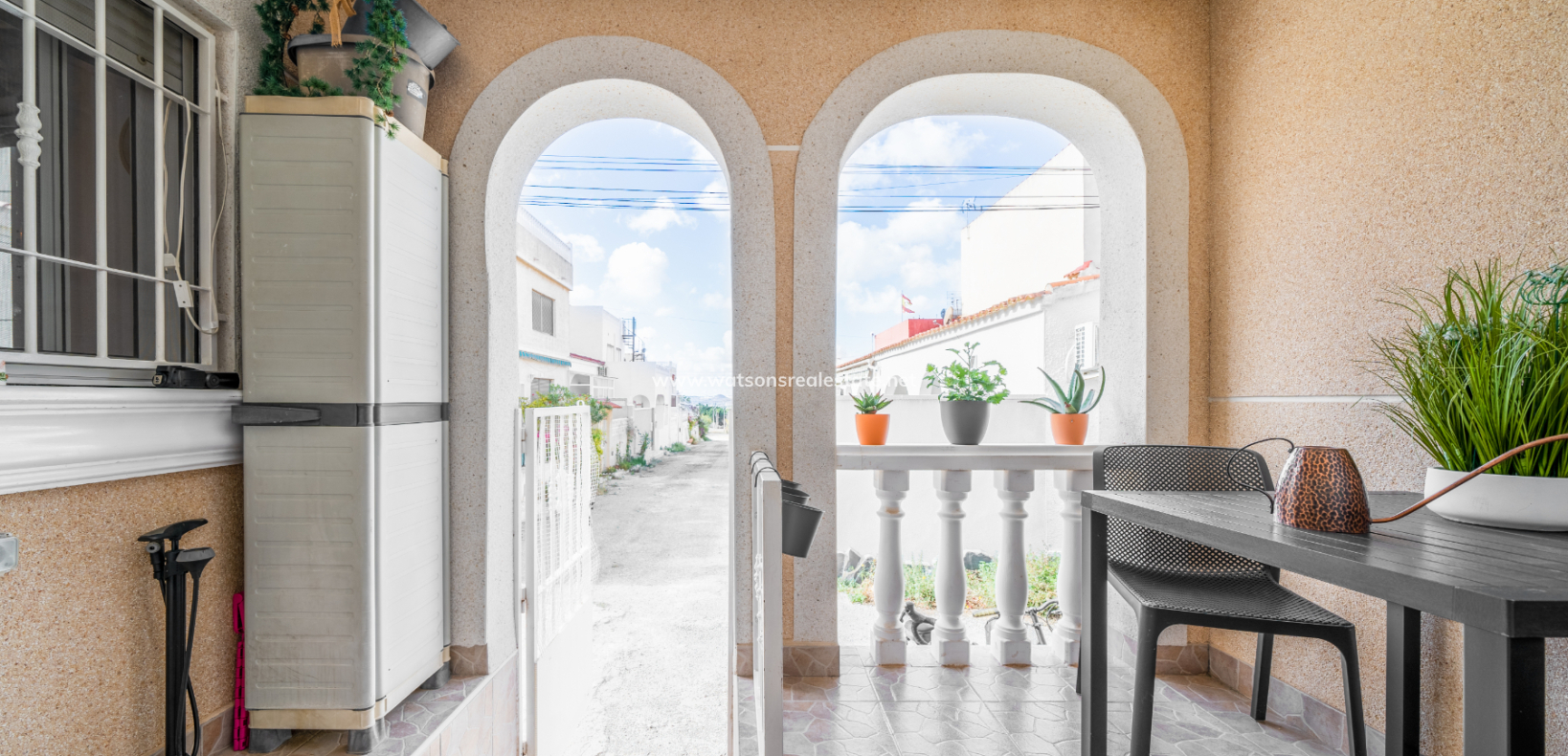 Resale - Reihenhaus - Urb. La Marina