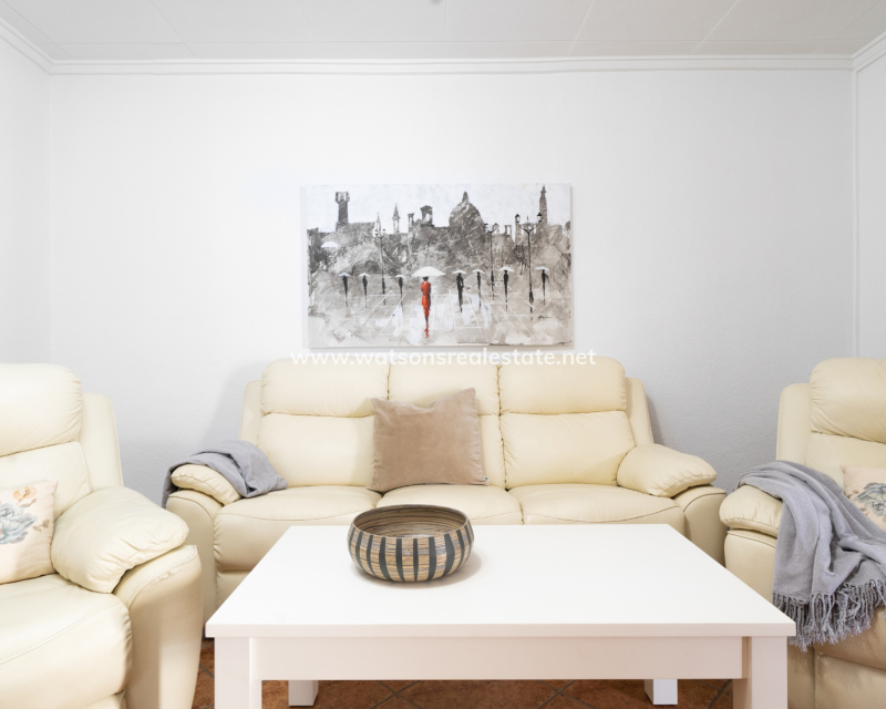 Resale - Reihenhaus - Urb. La Marina