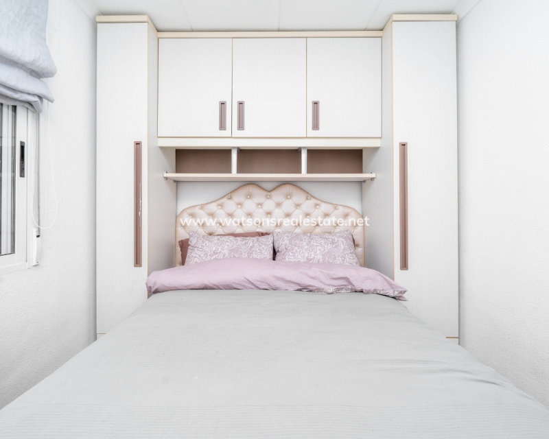 Resale - Reihenhaus - Urb. La Marina