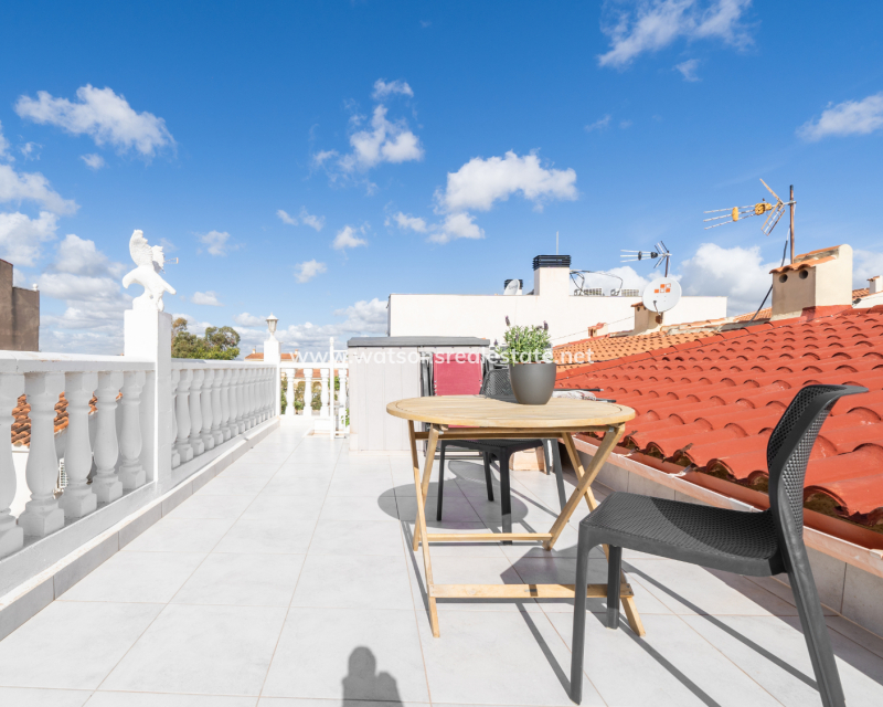 Resale - Reihenhaus - Urb. La Marina