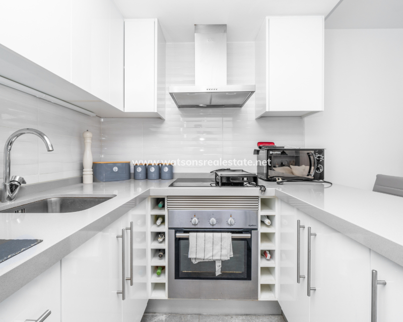 Resale - Reihenhaus - Urb. La Marina