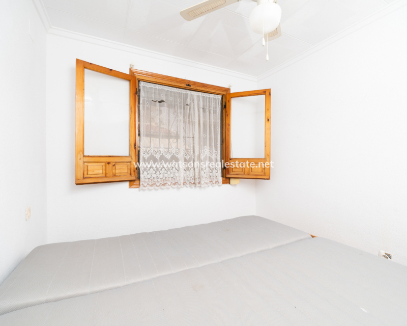 Resale - Reihenhaus - Urb. La Marina