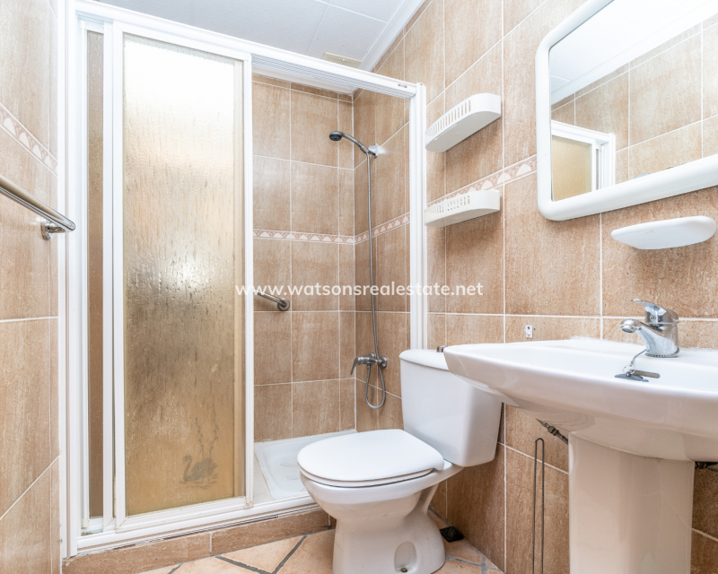 Resale - Reihenhaus - Urb. La Marina