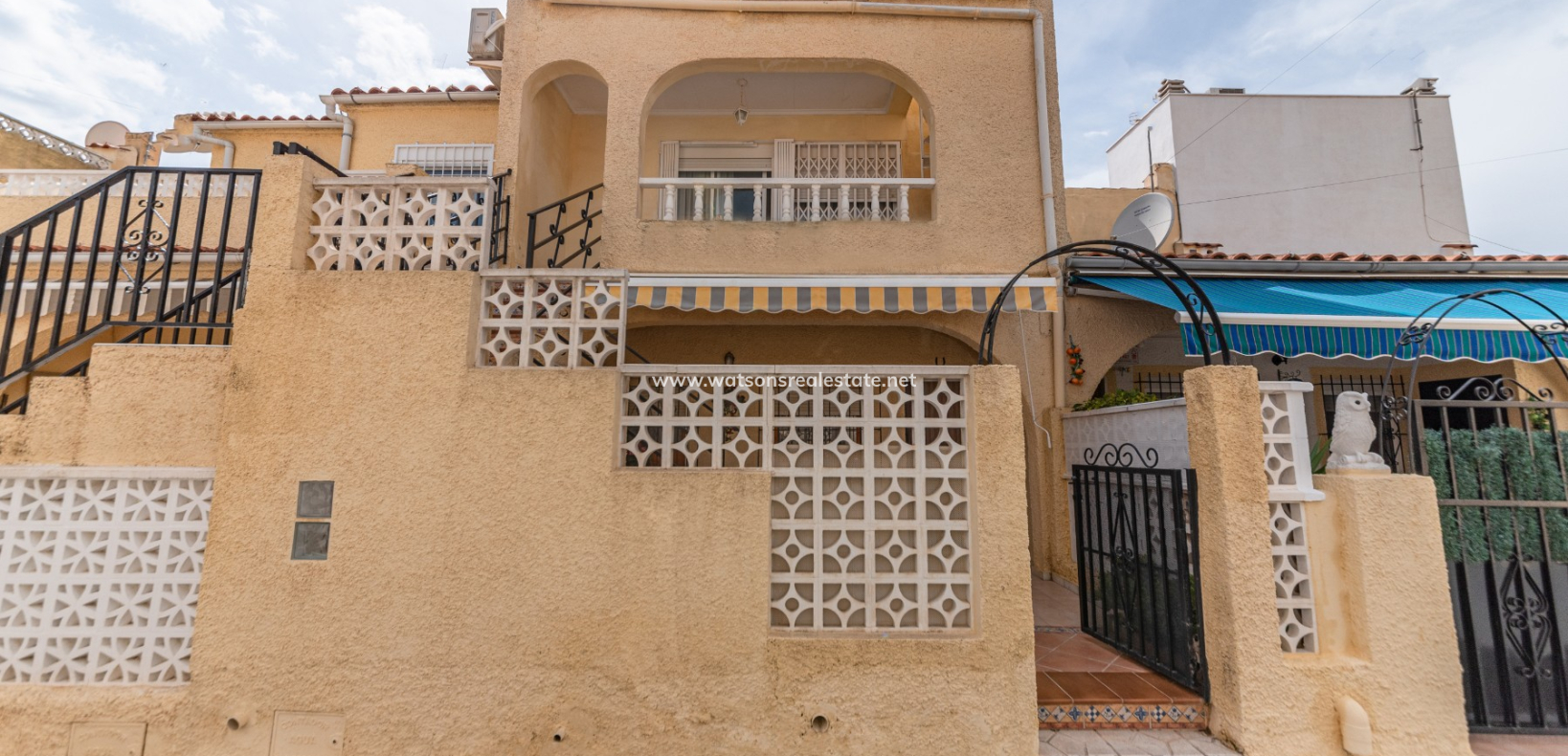 Resale - Reihenhaus - Urb. La Marina