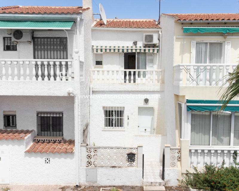 Resale - Reihenhaus - Urb. La Marina