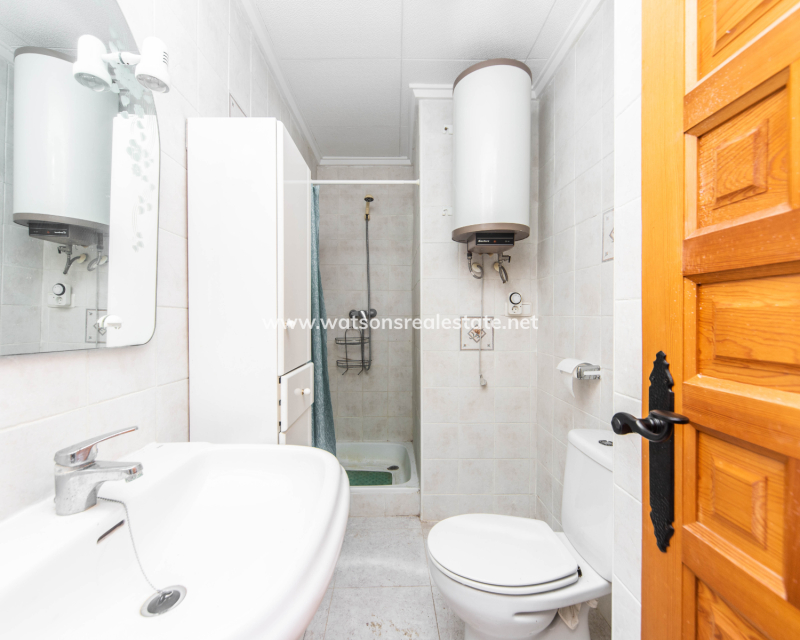 Resale - Reihenhaus - Urb. La Marina