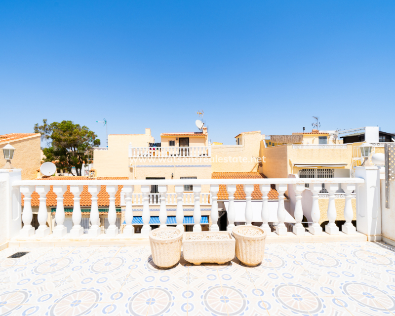 Resale - Reihenhaus - Urb. La Marina