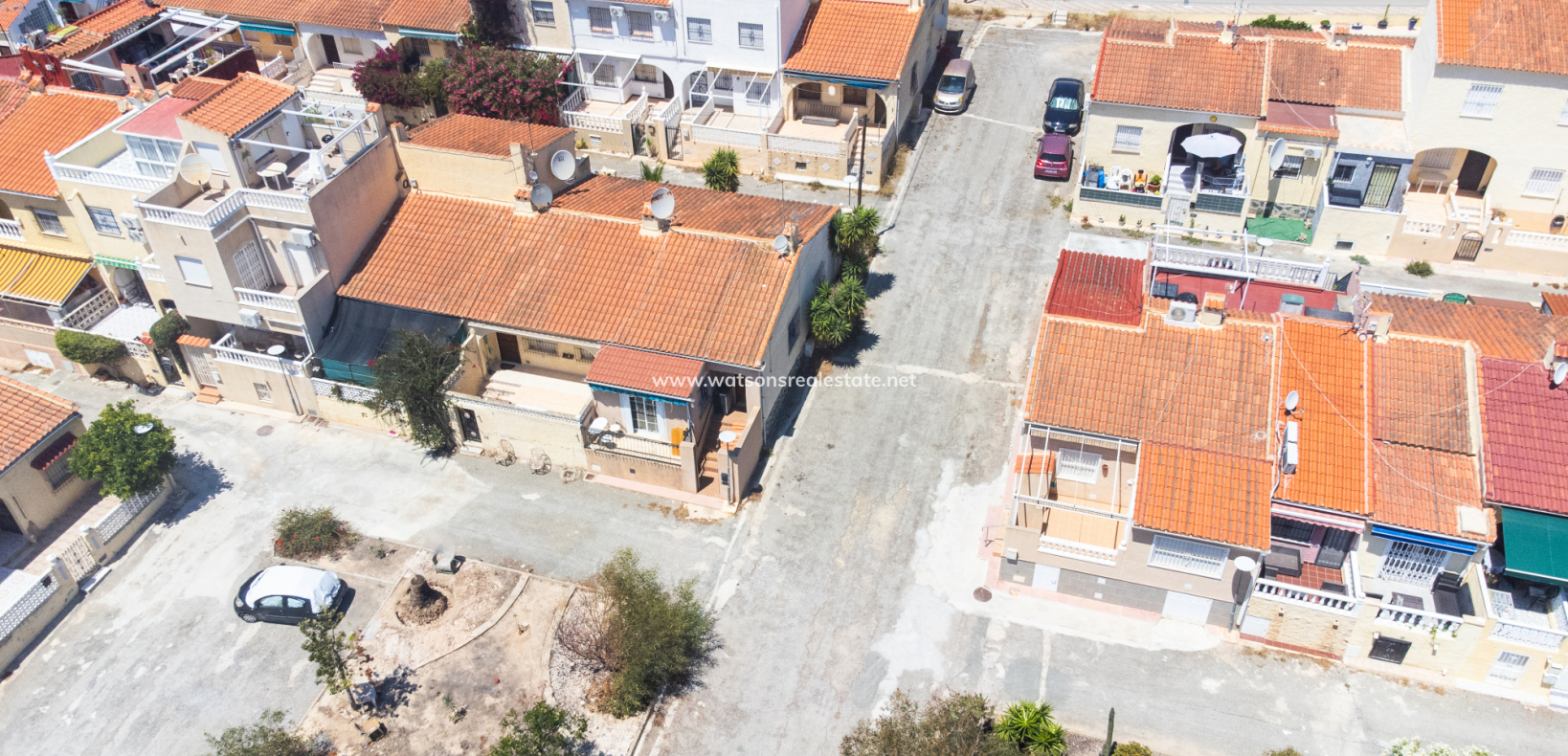 Resale - Reihenhaus - Urb. La Marina