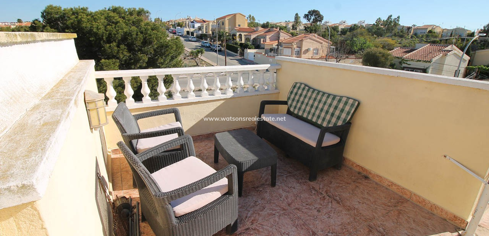 Resale - Reihenhaus - Urb. La Marina