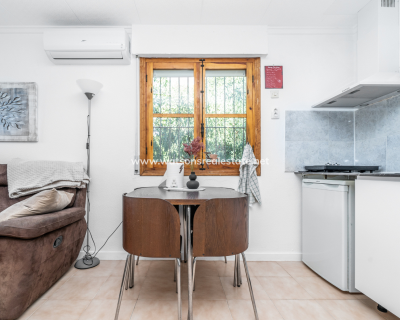 Resale - Reihenhaus - Urb. La Marina